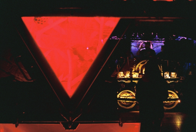 7 Zoid, Deepartment, Cross club